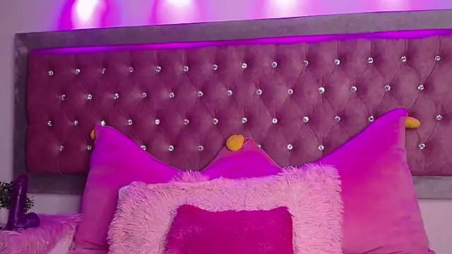 Snapshot of Silver_Rosex chatting on January 15, 7:15 am Silver Rosex online show from January 15, 7:15 am