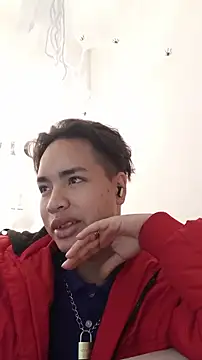 Snapshot of AlecLightwood_ chatting on October 31, 10:44 pm AlecLightwood online show from October 31, 10:44 pm