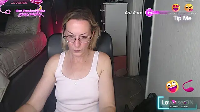 boeslaboes1 online show from December 2, 6:25 pm