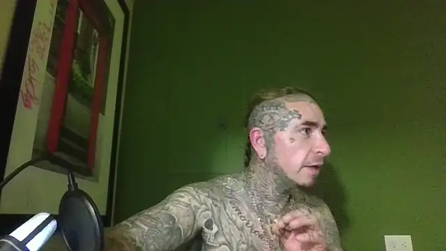 justthetip4209 online show from March 18, 2:47 am