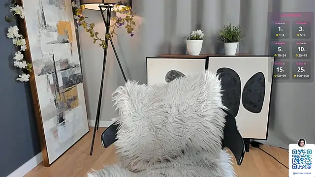 OdiliaHartnell online show from February 2, 9:23 pm