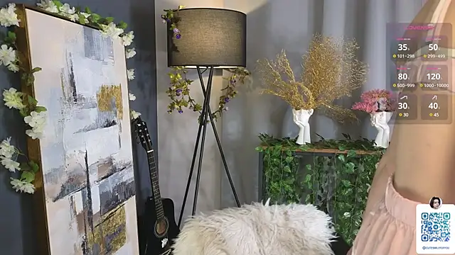 OdiliaHartnell online show from February 10, 3:32 pm