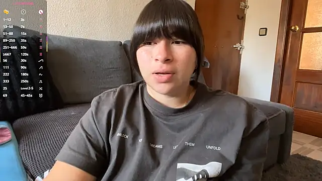 Snapshot of Caitlyn_lust chatting on February 19, 3:38 pm Caitlyn lust online show from February 19, 3:38 pm