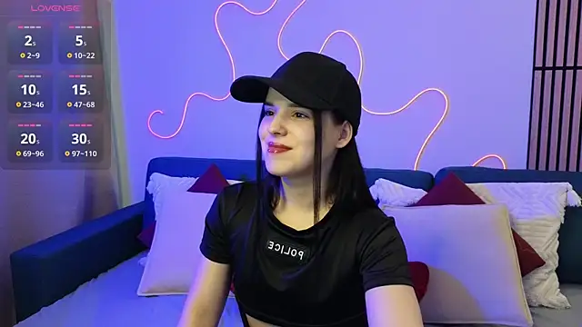 Snapshot of Harleen_Moore chatting on February 14, 10:28 am Harleen Moore online show from February 14, 10:28 am