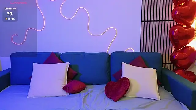 Snapshot of Harleen_Moore chatting on February 18, 6:26 pm Harleen Moore online show from February 18, 6:26 pm