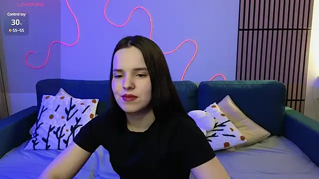 Snapshot of Harleen_Moore chatting on February 23, 8:11 pm Harleen Moore online show from February 23, 8:11 pm