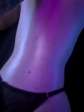 Snapshot of IceFoxy chatting on October 26, 5:19 pm IceFoxy online show from October 26, 5:19 pm