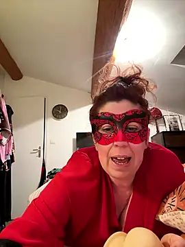 sweetinside  online show from January 8, 8:00 pm