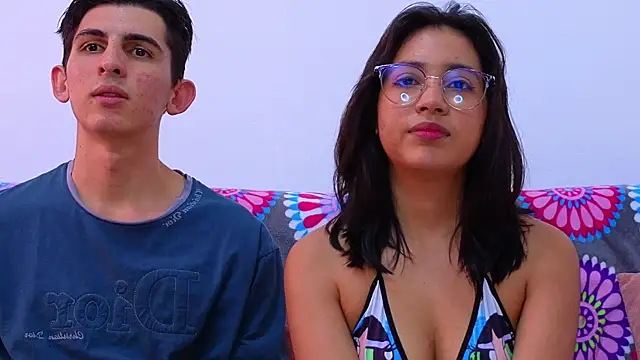 Ana and Leo online show from February 7, 3:41 pm