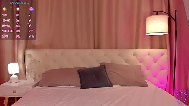 passi lover online show from April 22, 2:03 am