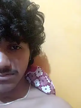 CosmicEmuu online show from January 12, 10:33 pm