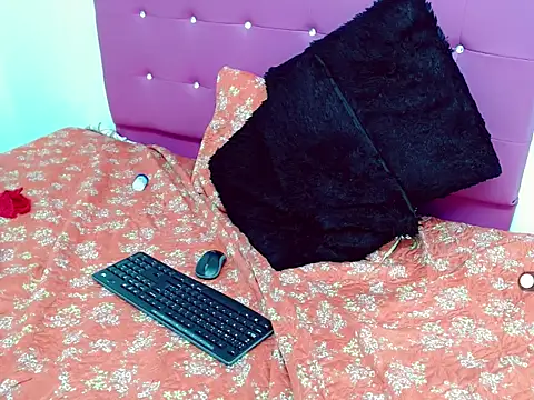 mia grey01 online show from February 25, 12:03 pm