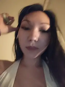 Snapshot of LoveFoxyQueen chatting on June 26, 7:18 pm LoveFoxyQueen online show from June 26, 7:18 pm