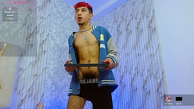 Axel tay online show from December 3, 11:30 am