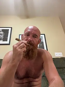 Snapshot of 32XRedBeard chatting on May 10, 12:21 pm 32XRedBeard online show from May 10, 12:21 pm