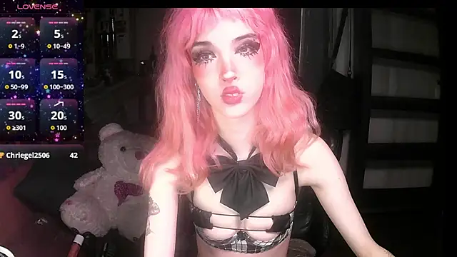 Ink  pleasure online show from November 23, 1:05 am