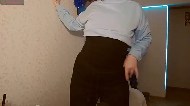 LesyaOxi online show from January 15, 6:22 am