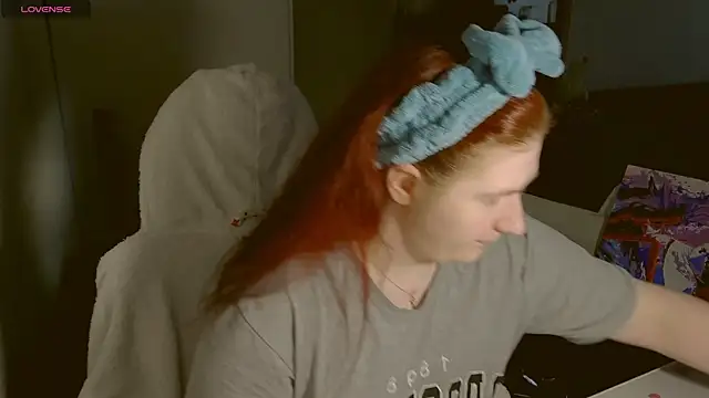 LesyaOxi online show from March 5, 6:33 am