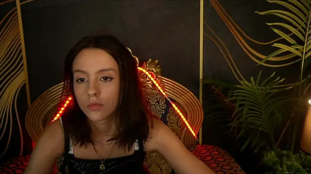 Snapshot of AnnaElys chatting on February 5, 1:11 pm AnnaElys online show from February 5, 1:11 pm