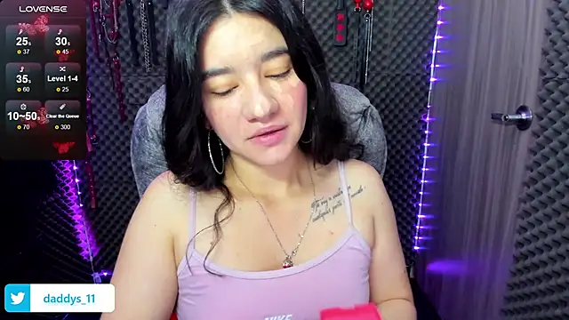 lilihot  online show from February 26, 4:03 pm