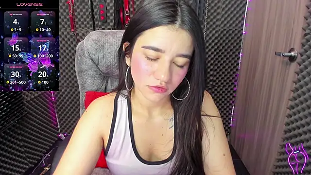 lilihot  online show from September 25, 2:43 pm