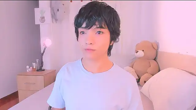 AllanYong18 online show from September 30, 10:09 am