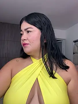 Snapshot of karla_hotgirl chatting on March 15, 3:18 am karla hotgirl online show from March 15, 3:18 am