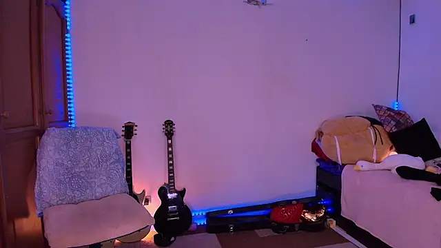 antonelawow online show from November 7, 9:04 pm