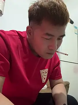 Snapshot of zxb757369 chatting on February 5, 12:06 pm zxb757369 online show from February 5, 12:06 pm