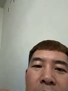 Snapshot of zxb757369 chatting on February 10, 2:59 pm zxb757369 online show from February 10, 2:59 pm