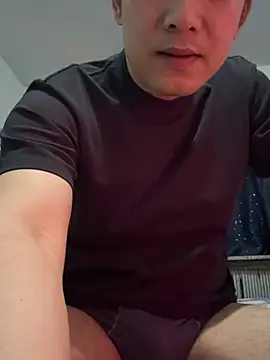 Snapshot of zxb757369 chatting on February 27, 12:02 pm zxb757369 online show from February 27, 12:02 pm