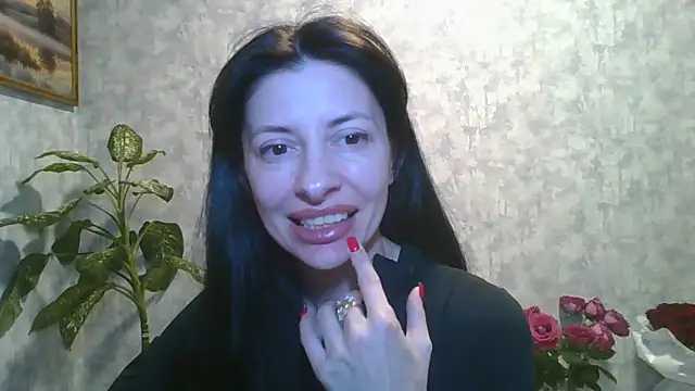 LissaBlossom online show from April 22, 3:35 pm