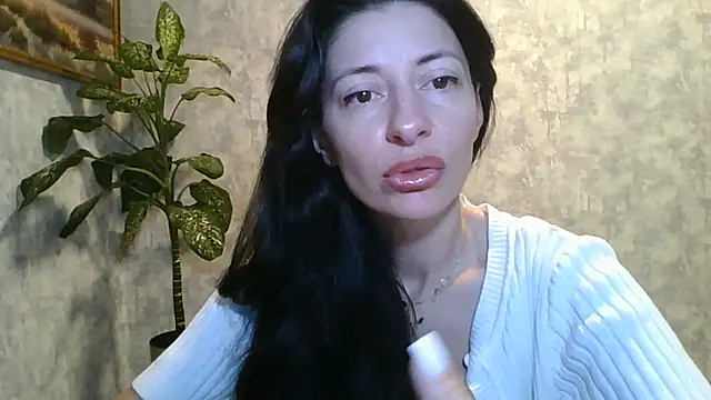 Snapshot of LissaBlossom chatting on June 18, 3:18 am LissaBlossom online show from June 18, 3:18 am