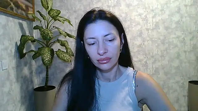 Snapshot of LissaBlossom chatting on July 23, 2:42 am LissaBlossom online show from July 23, 2:42 am