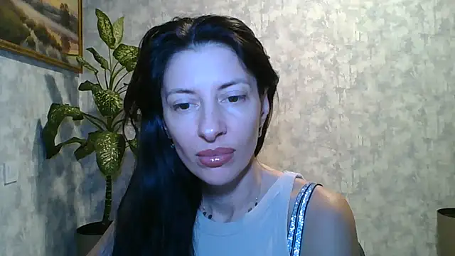 Snapshot of LissaBlossom chatting on July 23, 2:48 pm LissaBlossom online show from July 23, 2:48 pm