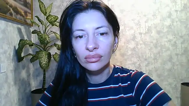 Snapshot of LissaBlossom chatting on July 24, 2:53 am LissaBlossom online show from July 24, 2:53 am