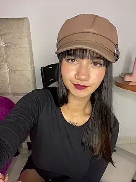 Catmila- online show from February 13, 5:36 am