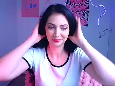 Amalia amor online show from October 16, 11:11 am