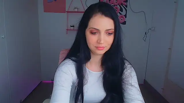 Amalia amor online show from April 18, 5:28 pm