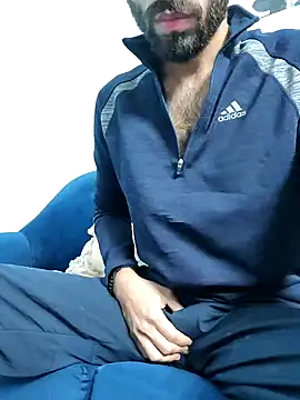 TOPMOON001 online show from January 26, 11:28 am