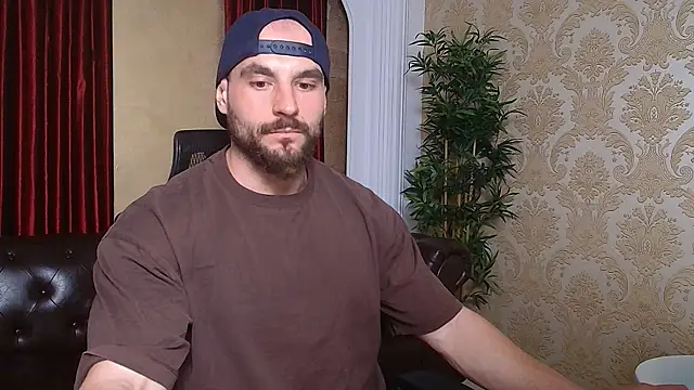 AdamJamesonn online show from March 15, 5:52 am