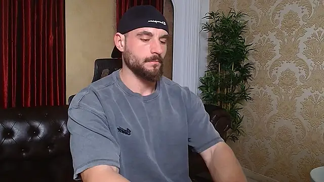 AdamJamesonn online show from March 17, 5:45 am