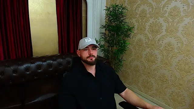 AdamJamesonn online show from November 30, 5:33 am