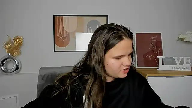 AdeleCruz online show from February 27, 4:21 pm