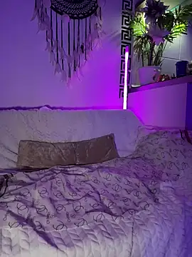 CheekyChels online show from May 5, 10:29 pm