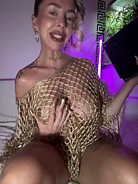 CheekyChels online show from May 21, 9:33 pm