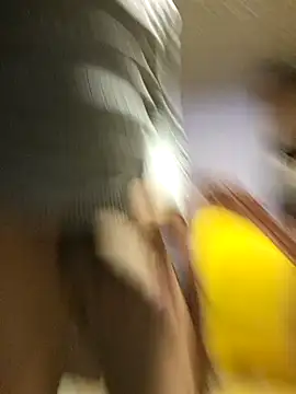 Snapshot of ElHades086 chatting on February 9, 4:46 am ElHades086 online show from February 9, 4:46 am