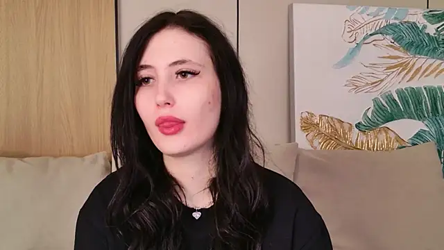 EmmaLawrens online show from March 1, 10:39 am