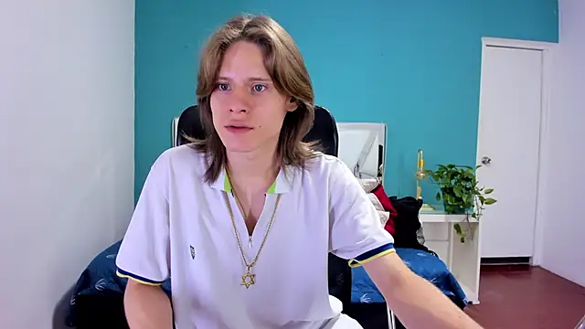 Snapshot of blondie_lover69 chatting on January 27, 8:07 pm blondie lover69 online show from January 27, 8:07 pm