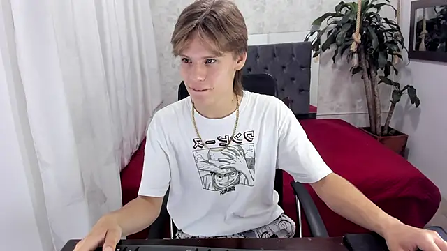 Snapshot of blondie_lover69 chatting on September 19, 7:58 pm blondie lover69 online show from September 19, 7:58 pm